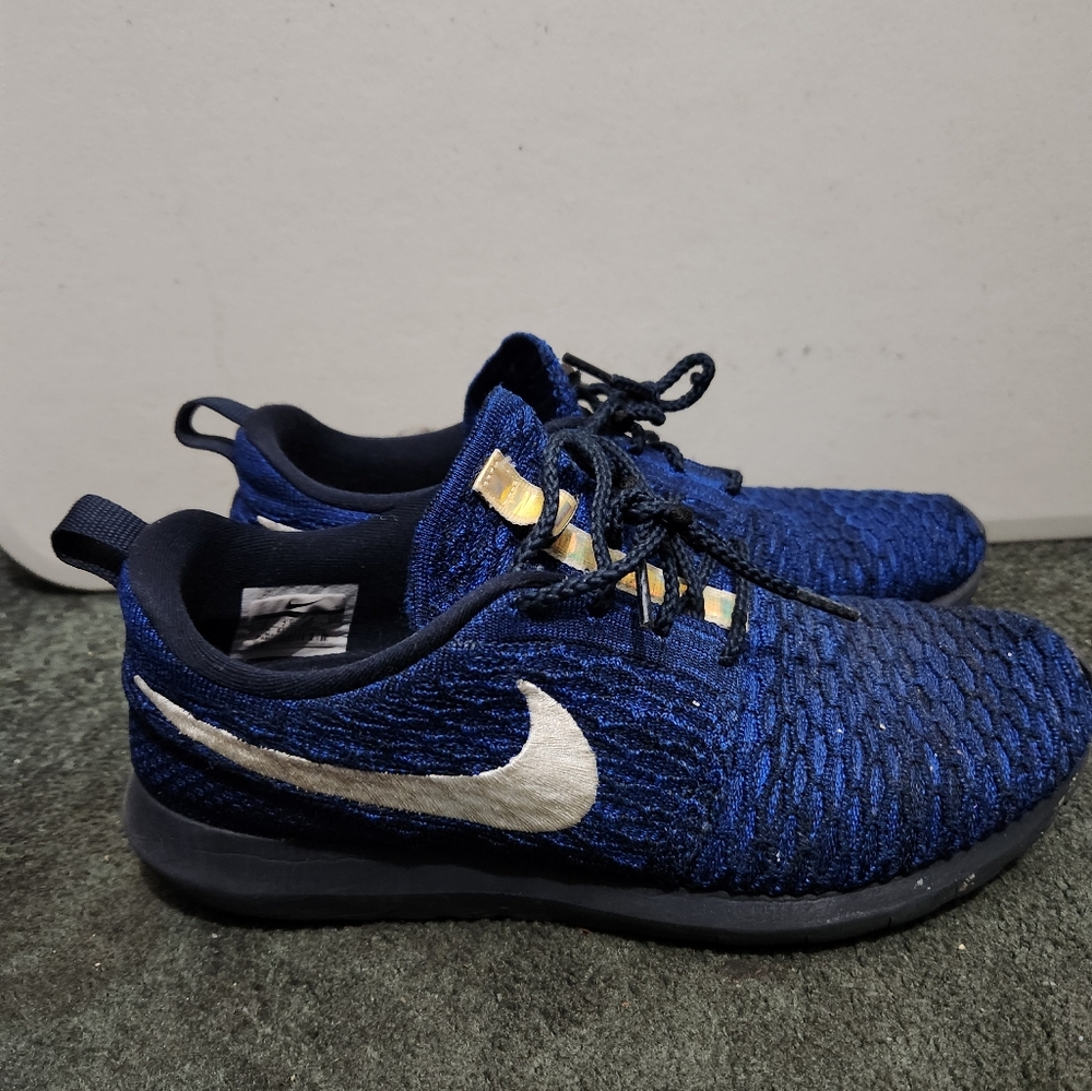 Nike Roche Sneakers
